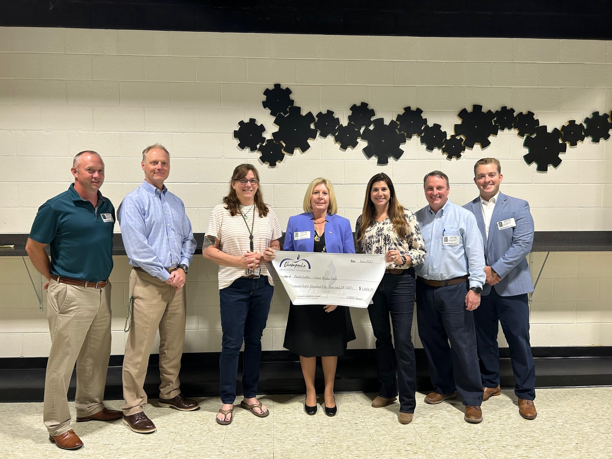 Congratulations to Paula Labbe from Great Bridge High School for being awarded a $1,854.29 grant to support the Collaboration Lab. Thank you to TowneBank for your support!
